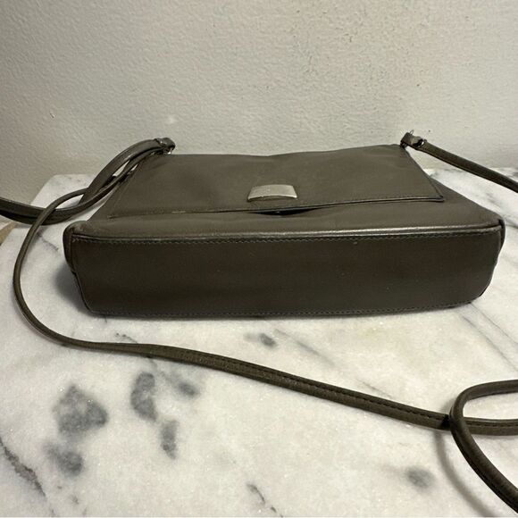Perlina NY vintage crossbody gray buttery soft leather~ vintage - Picture 10 of 13